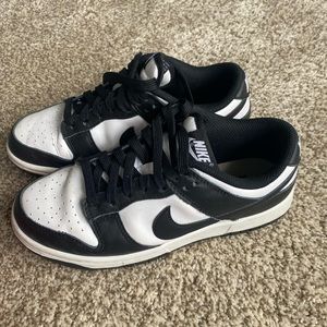 Dunk Low Panda